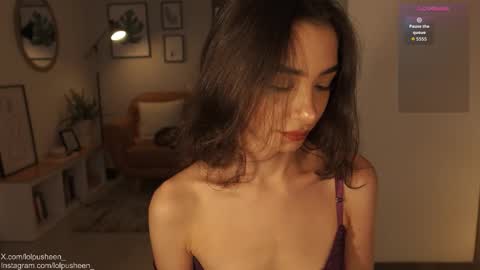 Juliette Dee online show from 11, 11, 2025