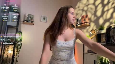 Julie online show from 5, 3, 2025