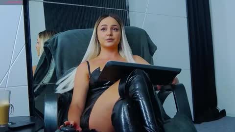 Julia online show from 17, 10, 2025