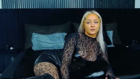 Julia online show from 8, 1, 2026