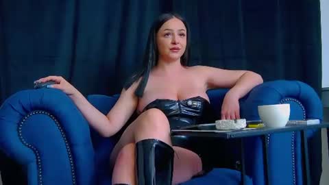 Julia online show from 1, 8, 2026