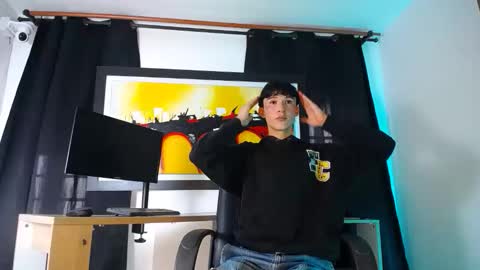 Snapshot of jullian_ricci chatting on 2, 3, 2026 jullian online show from 2, 3, 2026