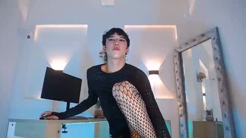 jullian online show from 19, 5, 2026