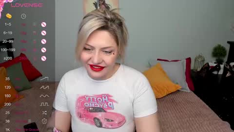 Snapshot of jully_rox chatting on 15, 2, 2025 Jully online show from 15, 2, 2025