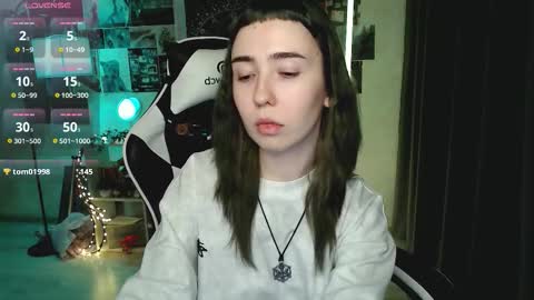 Baroness Von Cringe online show from 14, 12, 2025