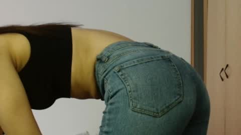 Julyana online show from 25, 2, 2025