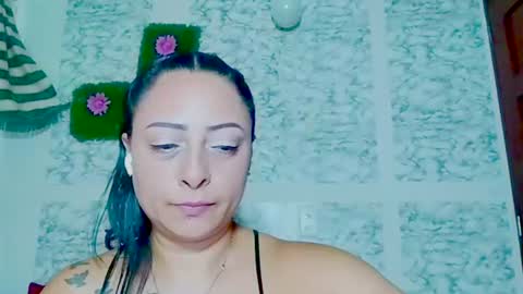 juliana online show from 5, 7, 2026