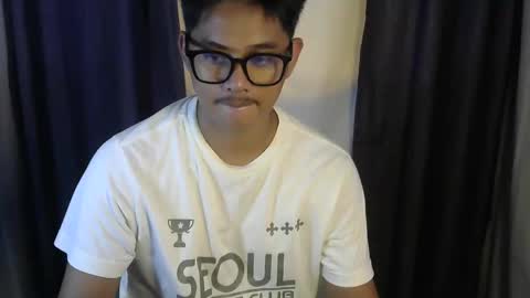 Snapshot of julz_alwayshorny chatting on 2, 10, 2025 call me julz online show from 2, 10, 2025