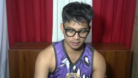 Snapshot of julz_alwayshorny chatting on 7, 1, 2026 call me julz online show from 7, 1, 2026