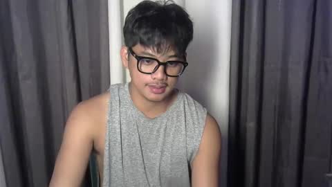 Snapshot of julz_alwayshorny chatting on 4, 2, 2026 call me julz online show from 4, 2, 2026