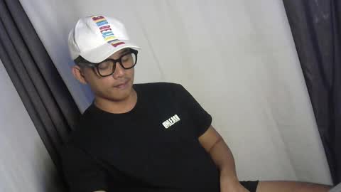 Snapshot of julz_alwayshorny chatting on 12, 2, 2026 call me julz online show from 12, 2, 2026