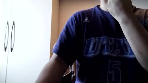 Snapshot of jumezee chatting on 28, 3, 2026 Asian office boy online show from 28, 3, 2026