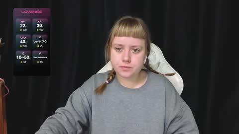 Snapshot of june_shy0 chatting on 3, 12, 2025 June online show from 3, 12, 2025