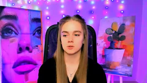 junewoods online show from 10, 2, 2026