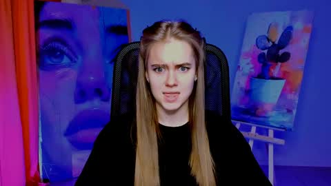 junewoods online show from 23, 4, 2026