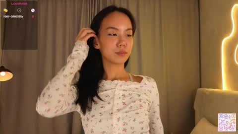 Bella online show from 22, 10, 2025