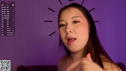 Bella online show from 9, 11, 2025