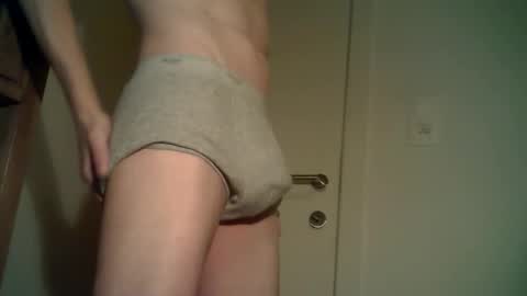 Snapshot of junior25nl chatting on 5, 12, 2025 Junior online show from 5, 12, 2025