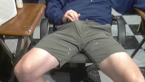 Snapshot of junkerdc1 chatting on 4, 12, 2025 junkerdc1 online show from 4, 12, 2025