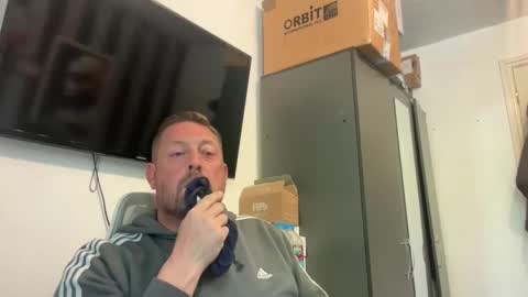 Junky online show from 19, 4, 2026