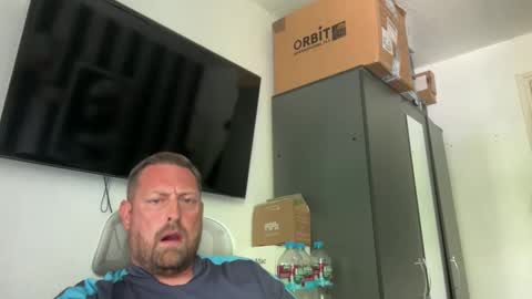 Junky online show from 26, 4, 2026