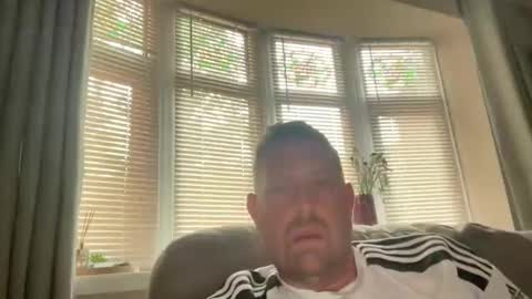 Junky online show from 11, 6, 2026
