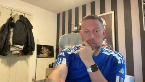 Snapshot of junky345 chatting on 24, 7, 2026 Junky online show from 24, 7, 2026