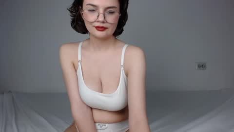 Snapshot of junnewers chatting on 3, 2, 2025 JunneWers online show from 3, 2, 2025