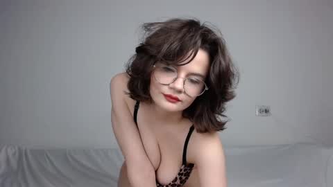 Snapshot of junnewers chatting on 25, 2, 2025 JunneWers online show from 25, 2, 2025