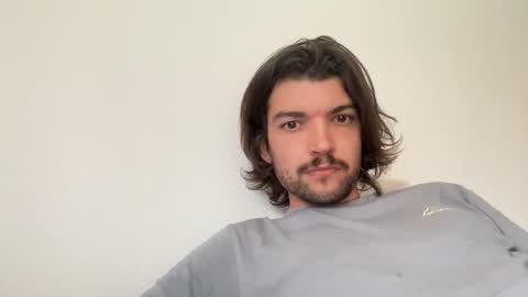 just_a_guy_with_a_big_cock online show from 17, 5, 2026
