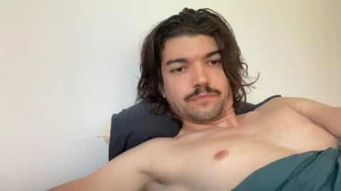 just_a_guy_with_a_big_cock online show from 29, 6, 2026