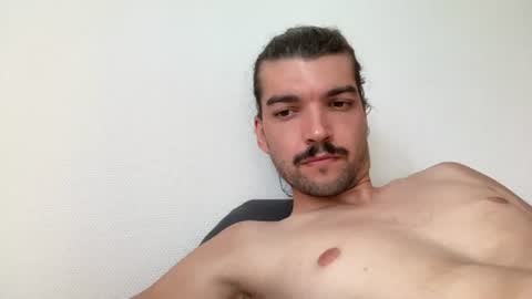 just_a_guy_with_a_big_cock online show from 18, 7, 2026