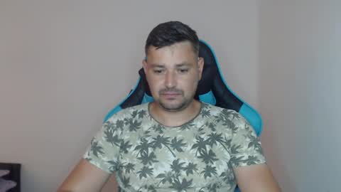 Alex online show from 8, 6, 2026