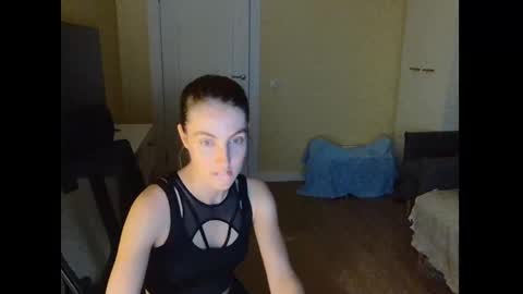 Snapshot of just_be_here chatting on 18, 10, 2025 Dary online show from 18, 10, 2025