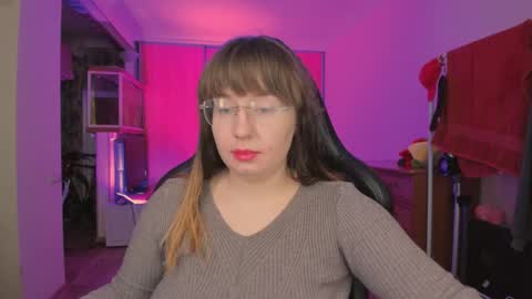 Snapshot of just_fucked chatting on 20, 5, 2026 Nika and Mark online show from 20, 5, 2026