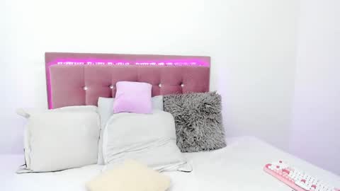  Isa y Luci  online show from 20, 12, 2024