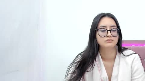  Isa y Luci  online show from 26, 1, 2025