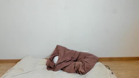 Snapshot of just_jenifer chatting on 27, 9, 2025 Jeni online show from 27, 9, 2025