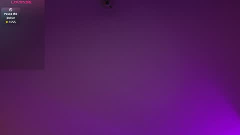 Snapshot of just_luu chatting on 4, 8, 2026 Lu online show from 4, 8, 2026