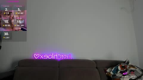 Chloe online show from 17, 10, 2025