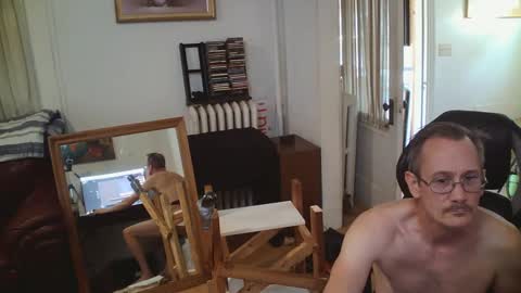 Snapshot of justdoug999 chatting on 22, 9, 2025 BetaDougie online show from 22, 9, 2025
