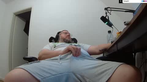 Snapshot of justflo chatting on 20, 5, 2026 Just Flo --- online show from 20, 5, 2026