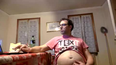 Snapshot of justforsmoke chatting on 8, 6, 2026 justforsmoke online show from 8, 6, 2026