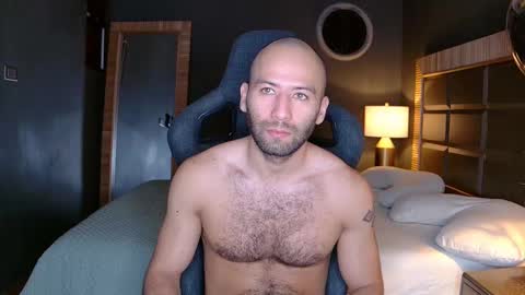 Snapshot of justin_hton chatting on 4, 3, 2025 Justin online show from 4, 3, 2025