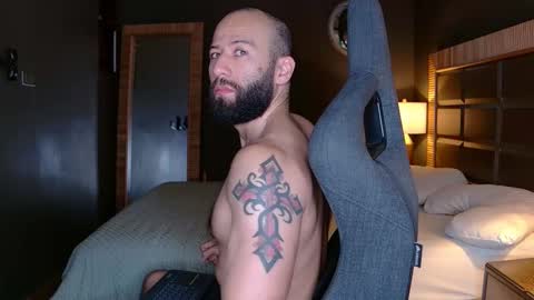 Snapshot of justin_hton chatting on 12, 9, 2025 Justin online show from 12, 9, 2025