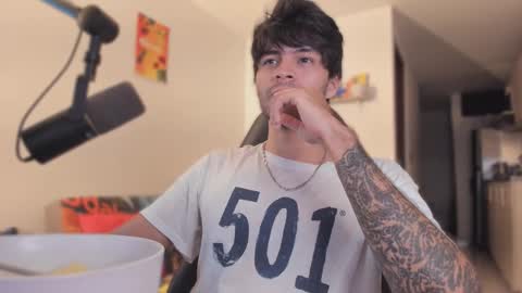 Snapshot of justin_stark1 chatting on 25, 9, 2025 Diego online show from 25, 9, 2025