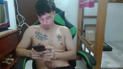 Snapshot of justin_taylor02 chatting on 11, 10, 2025 justin_taylor02 online show from 11, 10, 2025