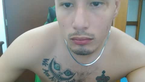 Snapshot of justin_taylor02 chatting on 4, 12, 2025 justin_taylor02 online show from 4, 12, 2025