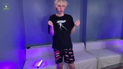 justTEEN online show from 10, 4, 2026