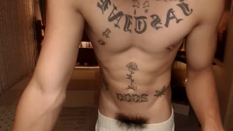 justine_hunk online show from 15, 9, 2025